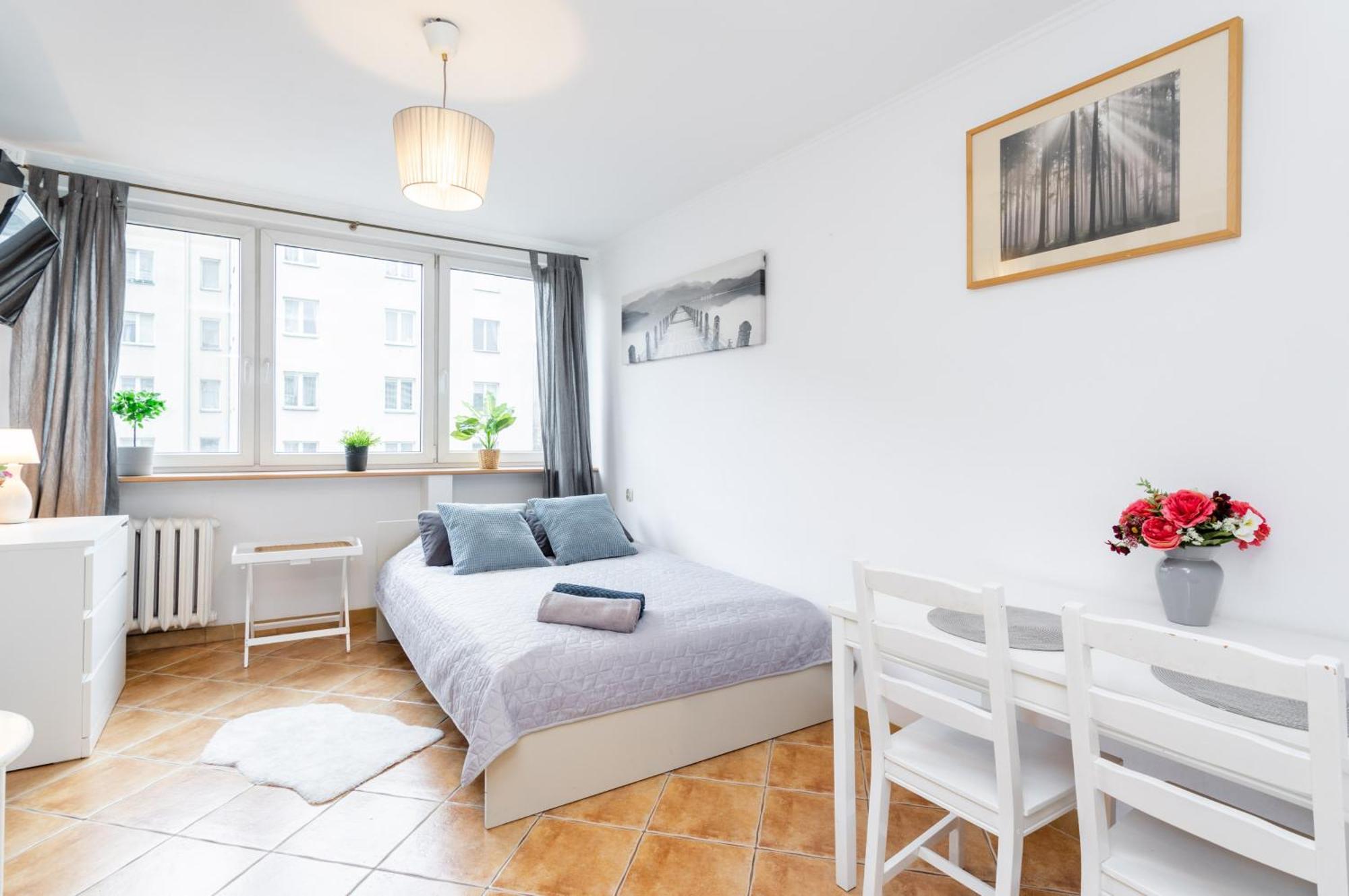 Cinnamon Apartment Metro Swietokrzyska Warszawa Zewnętrze zdjęcie